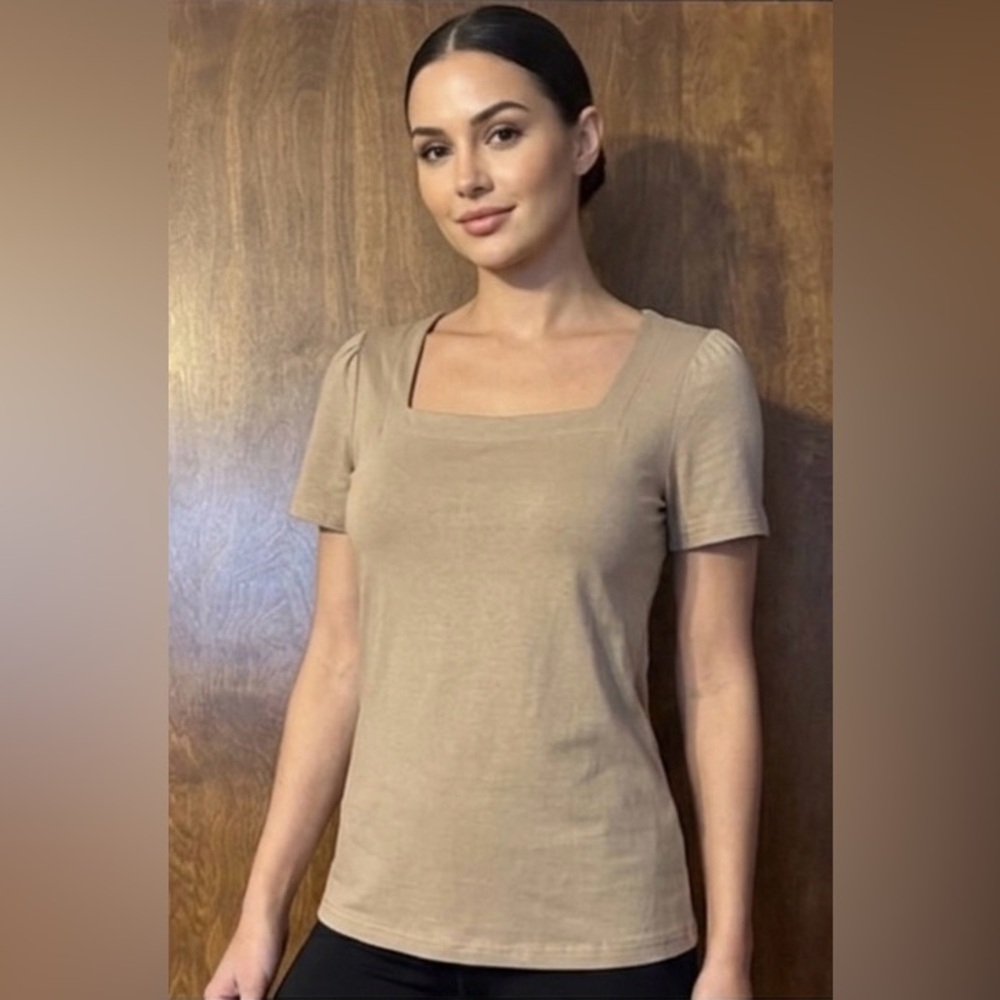 NWT Wiholl Square Neck Short Sleeve T-Shirt - Tan- Small